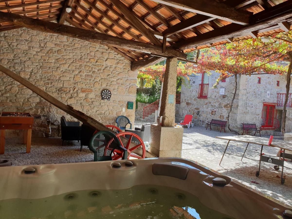 Casa Dos Namorados فالي دي كامبرا المظهر الخارجي الصورة