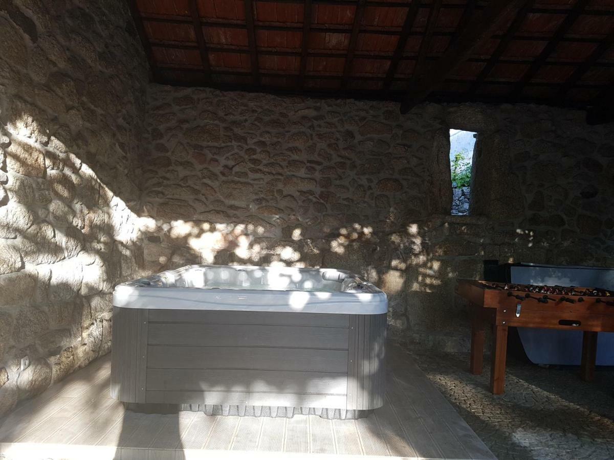 Casa Dos Namorados فالي دي كامبرا المظهر الخارجي الصورة